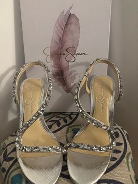 Jessica Simpson- Rhinestone Silver Heels size 7.5